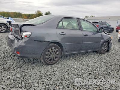 Trzecie zdjęcie samochodu z tyłu: 2012 TOYOTA COROLLA LE VIN:JTDBU4EE2C9173334 - miniatura