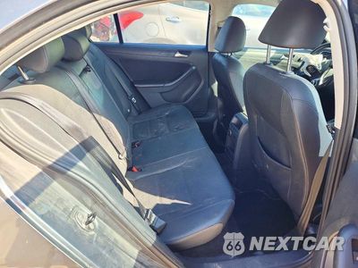 Zdjęcie 10 z 12 samochodu: 2012 VOLKSWAGEN JETTA SE VIN:3VWDX7AJ2CM356350 - miniatura