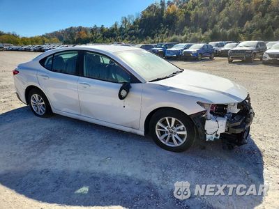 Czwarte zdjęcie samochodu z boku: 2025 TOYOTA CAMRY LE VIN:4T1DAACKXSU186039 - miniatura