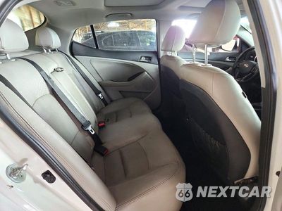 Zdjęcie 10 z 12 samochodu: 2013 KIA OPTIMA EX VIN:5XXGN4A77DG170671 - miniatura