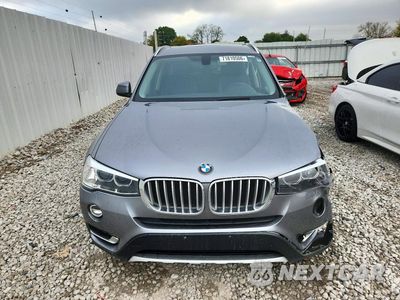 Piąte zdjęcie samochodu w środku: 2017 BMW X3 XDRIVE28I VIN:5UXWX9C53H0T12647 - miniatura