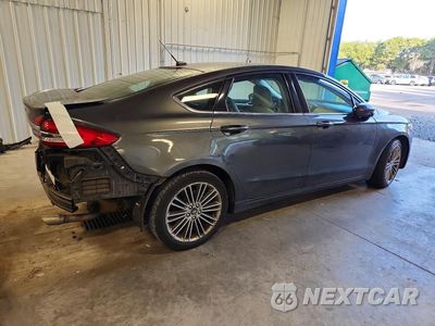 Trzecie zdjęcie samochodu z tyłu: 2018 FORD FUSION S VIN:3FA6P0G79JR118449 - miniatura