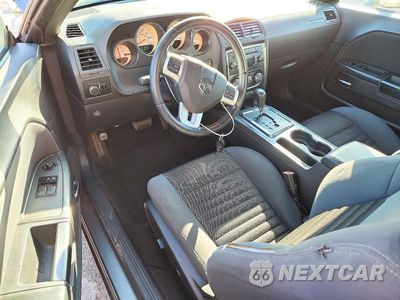 Zdjęcie 8 z 12 samochodu: 2012 DODGE CHALLENGER SXT VIN:2C3CDYAG9CH291825 - miniatura