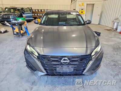 Piąte zdjęcie samochodu w środku: 2023 NISSAN ALTIMA SV VIN:1N4BL4DV8PN385744 - miniatura