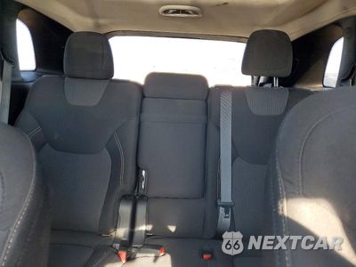 Zdjęcie 10 z 13 samochodu: 2016 JEEP CHEROKEE LATITUDE VIN:1C4PJMCS8GW228481 - miniatura