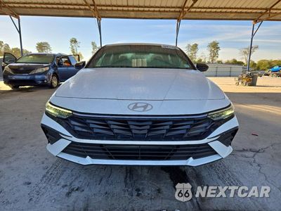 Piąte zdjęcie samochodu w środku: 2026 HYUNDAI ELANTRA SEL SPORT VIN:KMHLM4DG7TU168730 - miniatura