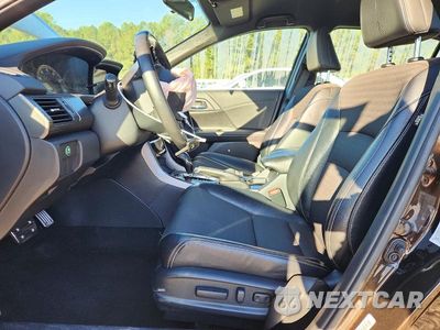 Zdjęcie 7 z 13 samochodu: 2016 HONDA ACCORD SPORT VIN:1HGCR2F57GA085765 - miniatura