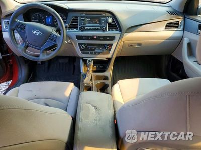 Zdjęcie 8 z 12 samochodu: 2017 HYUNDAI SONATA SE VIN:5NPE24AFXHH532204 - miniatura