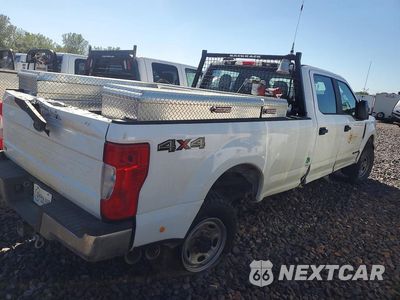 Trzecie zdjęcie samochodu z tyłu: 2021 FORD F350 SUPER DUTY VIN:1FT8W3BT8MED57462 - miniatura