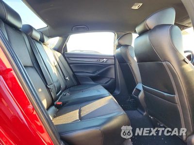 Zdjęcie 10 z 13 samochodu: 2018 HONDA ACCORD SPORT VIN:1HGCV1F36JA192978 - miniatura