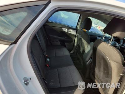 Zdjęcie 10 z 12 samochodu: 2024 KIA FORTE LXS VIN:3KPF24AD6RE807429 - miniatura