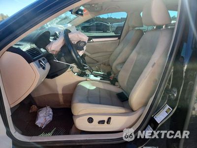 Zdjęcie 7 z 12 samochodu: 2013 VOLKSWAGEN PASSAT SE VIN:1VWBN7A35DC134371 - miniatura