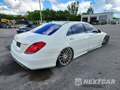 Trzecie zdjęcie samochodu z tyłu: 2016 MERCEDES-BENZ S 550 VIN:WDDUG8CB4GA211415 - miniatura