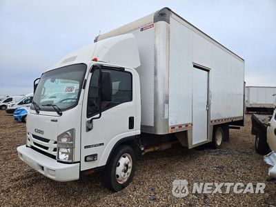 2021 ISUZU NPR HD BOX TRUCK 54DC4W1D6MS206970 - główne zdjęcie licytacji z USA - miniatura