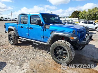 Czwarte zdjęcie samochodu z boku: 2020 JEEP GLADIATOR SPORT VIN:1C6HJTAG5LL157109 - miniatura
