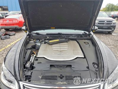 Zdjęcie 11 z 12 samochodu: 2017 LEXUS LS 460 VIN:JTHCL5EF2H5029074 - miniatura