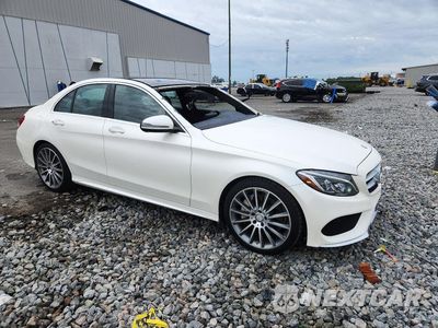 Czwarte zdjęcie samochodu z boku: 2016 MERCEDES-BENZ C 300 VIN:55SWF4JB5GU146906 - miniatura