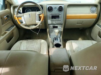 Zdjęcie 8 z 12 samochodu: 2009 LINCOLN MKZ VIN:3LNHM26T59R615821 - miniatura