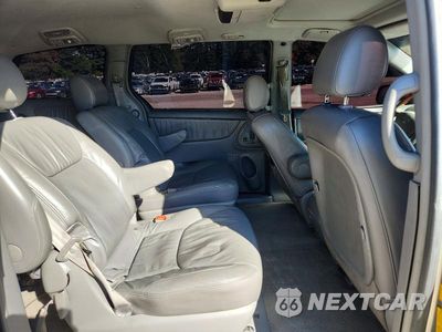Zdjęcie 11 z 13 samochodu: 2008 TOYOTA SIENNA XLE LIMITED VIN:5TDBK22C48S014448 - miniatura