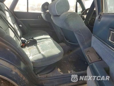 Zdjęcie 10 z 12 samochodu: 1981 TOYOTA CRESSIDA LUXURY VIN:JT2MX62E5B0022502 - miniatura