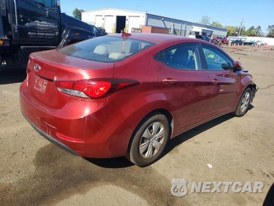 Trzecie zdjęcie samochodu z tyłu: 2016 HYUNDAI ELANTRA SE VIN:5NPDH4AE4GH796213 - miniatura