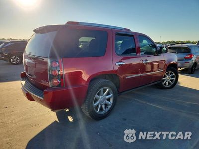 Trzecie zdjęcie samochodu z tyłu: 2013 GMC YUKON DENALI VIN:1GKS1EEFXDR338088 - miniatura