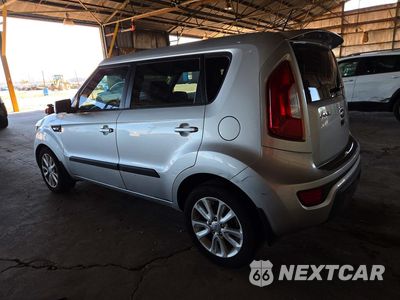 Drugie zdjęcie samochodu z przodu: 2013 KIA SOUL BASE VIN:KNDJT2A59D7773418 - miniatura