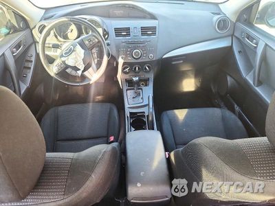 Zdjęcie 8 z 12 samochodu: 2012 MAZDA 3 I VIN:JM1BL1V74C1607822 - miniatura