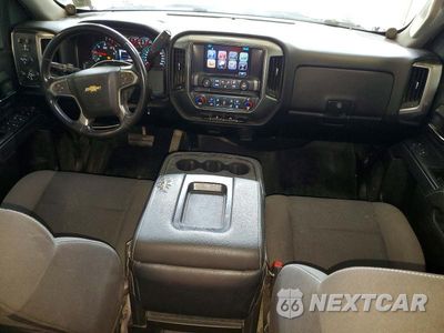 Zdjęcie 8 z 12 samochodu: 2017 CHEVROLET SILVERADO K1500 LT VIN:1GCVKREC6HZ184343 - miniatura