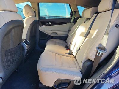 Zdjęcie 11 z 13 samochodu: 2019 KIA SORENTO LX VIN:5XYPG4A30KG533926 - miniatura