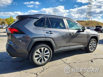Trzecie zdjęcie samochodu z tyłu: 2023 TOYOTA RAV4 LIMITED VIN:2T3N1RFV1PW344923 - miniatura