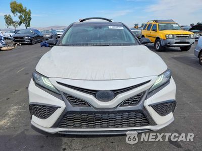 Piąte zdjęcie samochodu w środku: 2021 TOYOTA CAMRY XSE VIN:4T1K31AKXMU031837 - miniatura