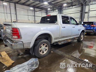 Trzecie zdjęcie samochodu z tyłu: 2013 RAM 2500 LARAMIE VIN:3C6TR5FT2DG571029 - miniatura