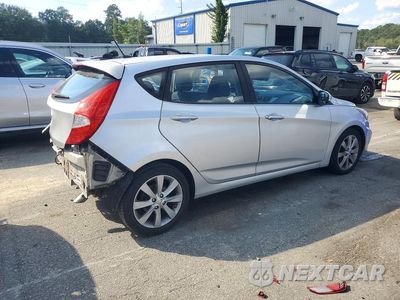 Trzecie zdjęcie samochodu z tyłu: 2013 HYUNDAI ACCENT SE VIN:KMHCU5AE8DU067125 - miniatura