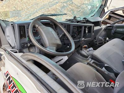 Zdjęcie 8 z 12 samochodu: 2018 CHEVROLET 5500XD BOX TRUCK VIN:JALEEW165J7301447 - miniatura