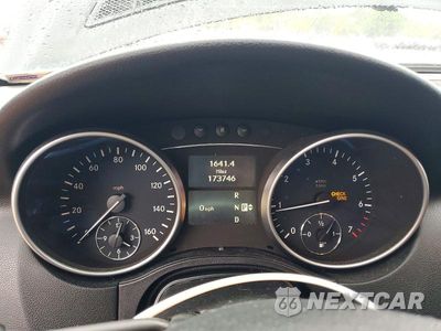 Zdjęcie 9 z 13 samochodu: 2009 MERCEDES-BENZ ML 550 VIN:4JGBB72E59A477109 - miniatura