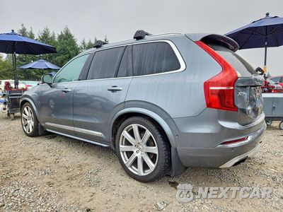 Drugie zdjęcie samochodu z przodu: 2016 VOLVO XC90 T6 VIN:YV4A22PL7G1025747 - miniatura