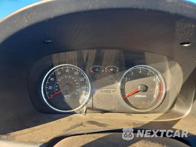 Zdjęcie 9 z 12 samochodu: 2007 HYUNDAI TIBURON GS VIN:KMHHM66DX7U261672 - miniatura