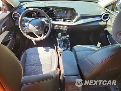 Zdjęcie 8 z 12 samochodu: 2024 CHEVROLET TRAX 1LT VIN:KL77LHE23RC235578 - miniatura