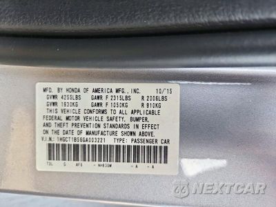 Zdjęcie 12 z 12 samochodu: 2016 HONDA ACCORD VIN:1HGCT1B56GA003221 - miniatura