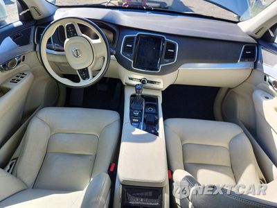 Zdjęcie 8 z 13 samochodu: 2018 VOLVO XC90 T6 VIN:YV4A22PKXJ1359768 - miniatura