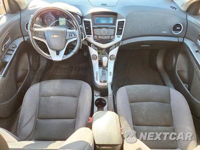 Zdjęcie 8 z 12 samochodu: 2013 CHEVROLET CRUZE LT VIN:1G1PC5SB7D7212319 - miniatura
