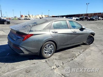 Trzecie zdjęcie samochodu z tyłu: 2025 HYUNDAI ELANTRA HYBRID BLUE VIN:KMHLM4DJ0SU137927 - miniatura