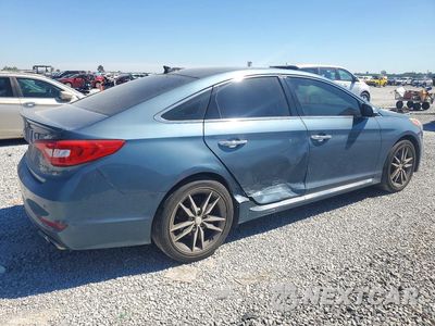 Trzecie zdjęcie samochodu z tyłu: 2015 HYUNDAI SONATA SPORT 2.0T VIN:5NPE34AB4FH065451 - miniatura