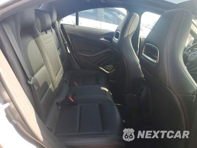 Zdjęcie 10 z 12 samochodu: 2018 MERCEDES-BENZ CLA 250 4MATIC VIN:WDDSJ4GB2JN598333 - miniatura