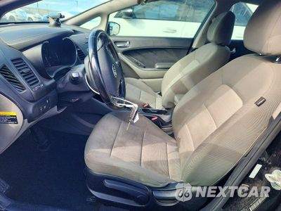 Zdjęcie 7 z 12 samochodu: 2014 KIA FORTE EX VIN:KNAFX4A84E5053227 - miniatura