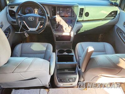 Zdjęcie 8 z 13 samochodu: 2019 TOYOTA SIENNA XLE 8-PASSENGER VIN:5TDYZ3DC1KS990008 - miniatura