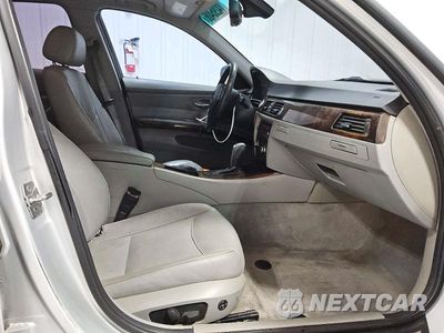 Zdjęcie 13 z 13 samochodu: 2011 BMW 328 I SULEV VIN:WBAPH5C55BF094109 - miniatura