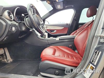 Zdjęcie 7 z 12 samochodu: 2019 MERCEDES-BENZ C 300 4MATIC VIN:55SWF8EB9KU318087 - miniatura