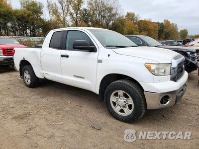 Czwarte zdjęcie samochodu z boku: 2008 TOYOTA TUNDRA GRADE VIN:5TBBT541X8S463071 - miniatura